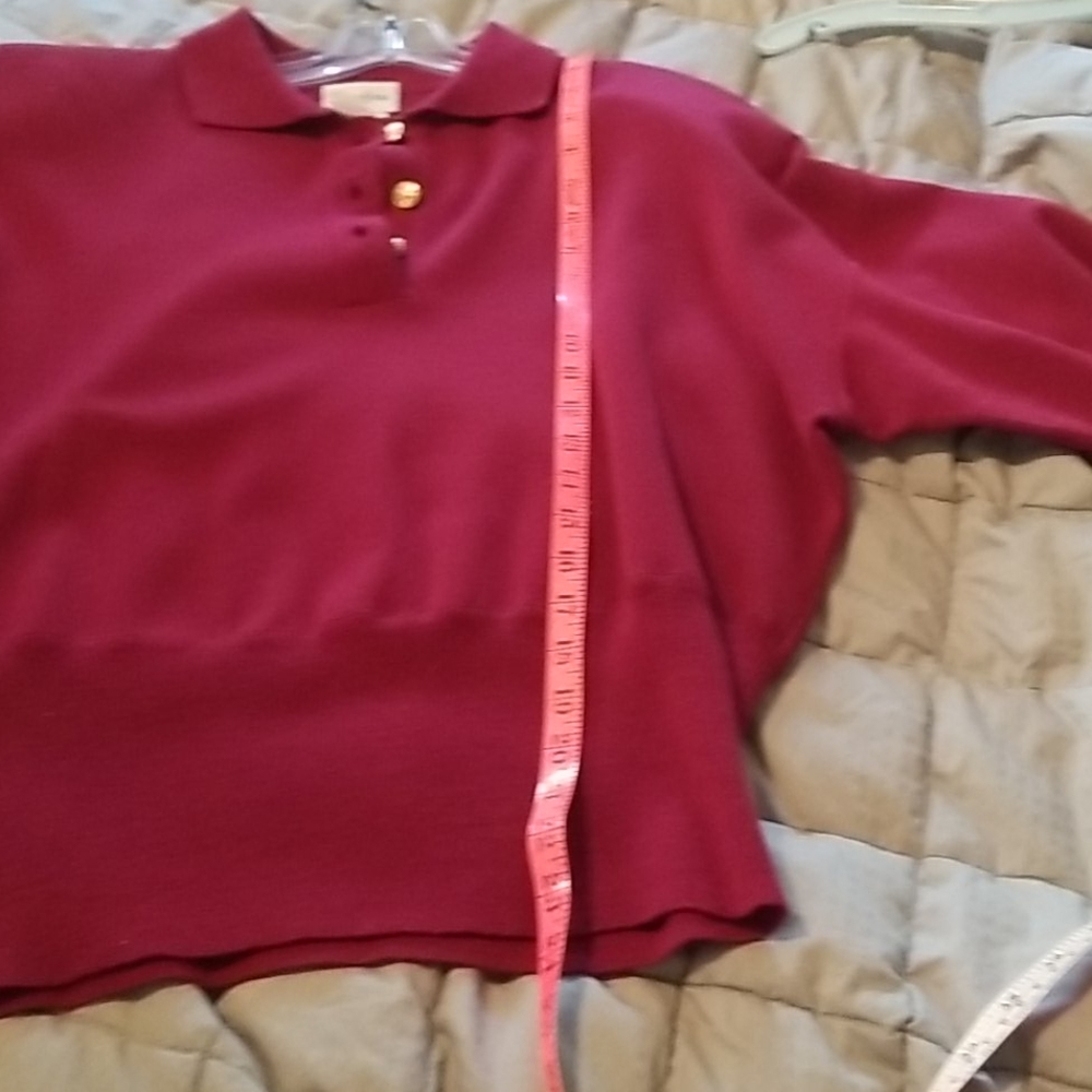 Neiman Marcus maroon sweater - Picture 6 of 7